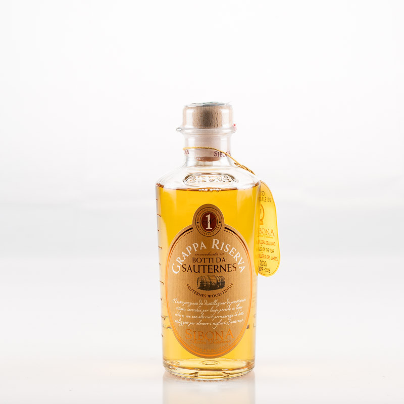 SIBONA GRAPPA RISERVA BOTTI DA SAUTERNES 0,50L SIBONA GRAPPA RISERVA BOTTI DA SAUTERNES 0,50L