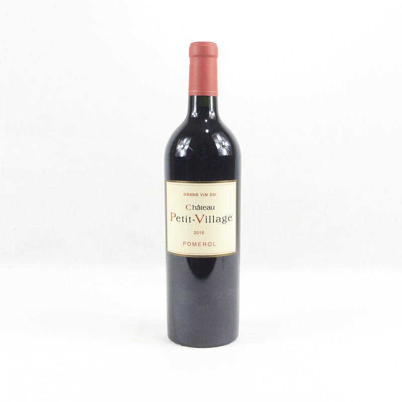 CHÂTEAU PETIT-VILLAGE POMEROL 2016